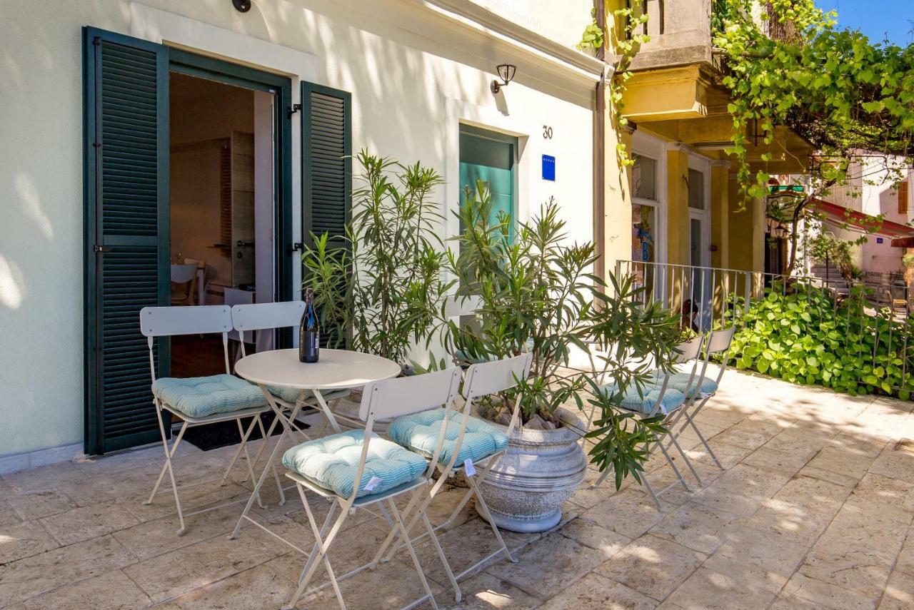 Rika Apartments On The Seaside Luaran gambar